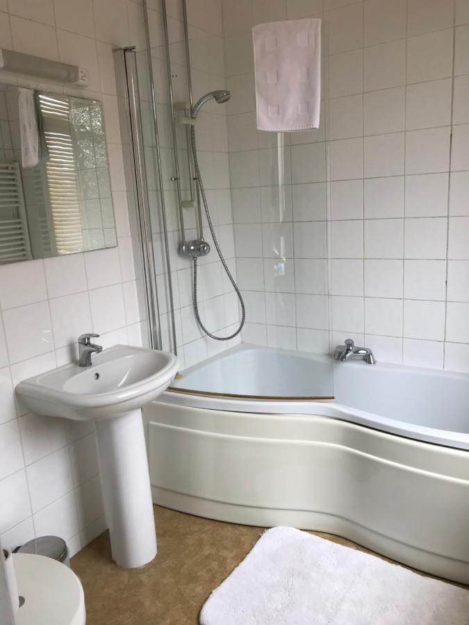 Guest house The Hawthornes Licensed